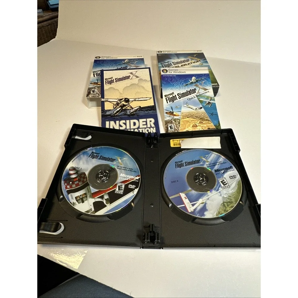 Microsoft Flight Simulator X: Deluxe edition + Acceleration Expansion PC